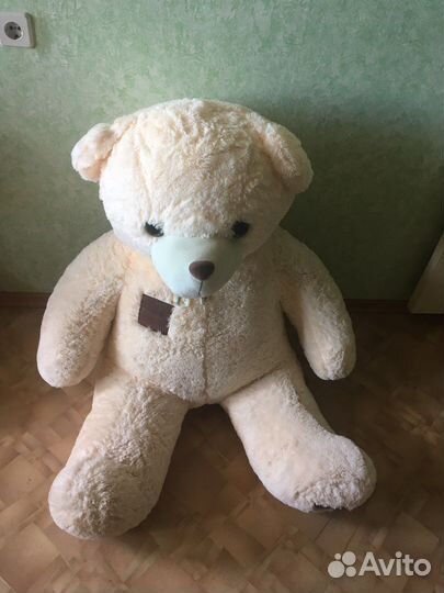 Плюшевый медведь