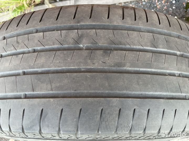 Bridgestone Alenza 001 235/60 R18