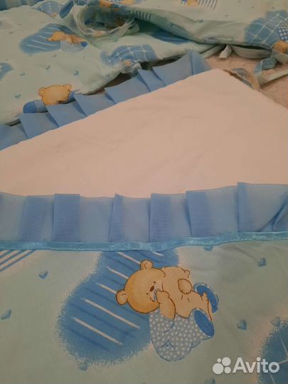 Бортики в кроватку