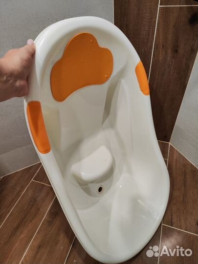 Ванночка для купания со сливом