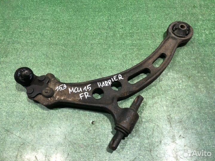 Рычаг передний правый Toyota Harrier MCU15 1MZ-FE