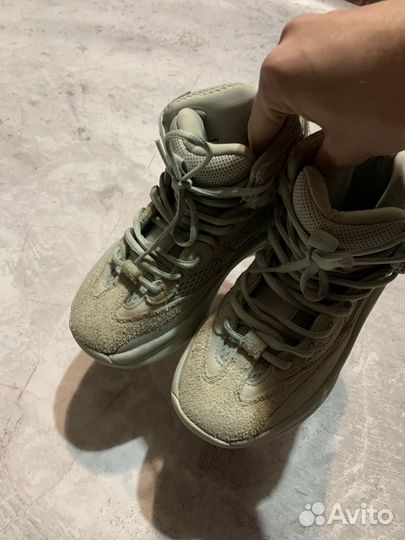 Кроссовки Adidas Yeezy Desert Boot Salt оригинал