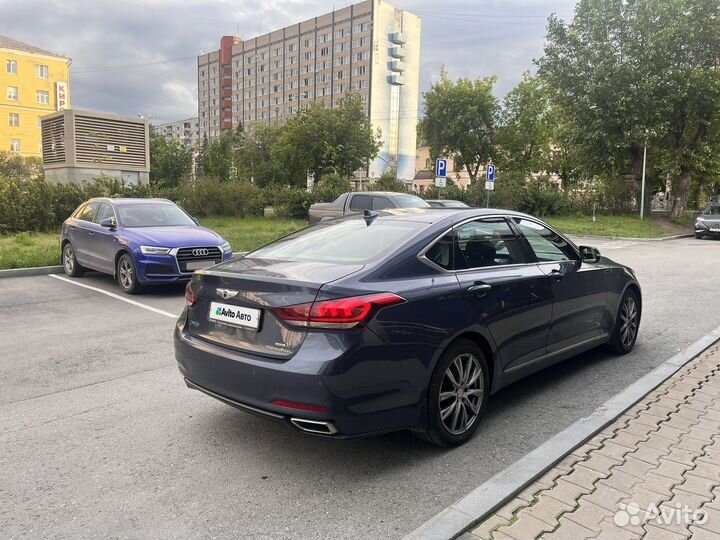 Hyundai Genesis 3.0 AT, 2014, 221 000 км