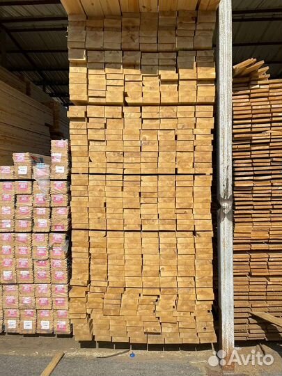 Обрезная доска из сосны 25х100х6000