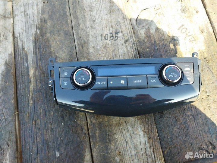 Блок управления климат-контролем Nissan Teana L33