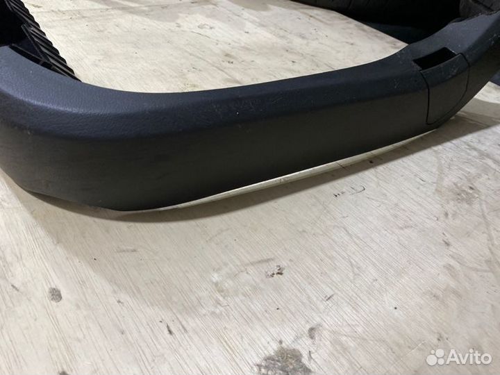 Пластик сиденья передний левый Mercedes-Benz