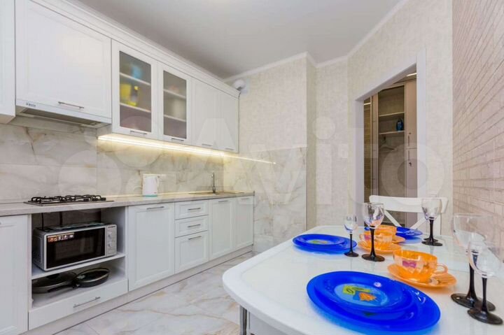 2-к. квартира, 52 м², 12/18 эт.