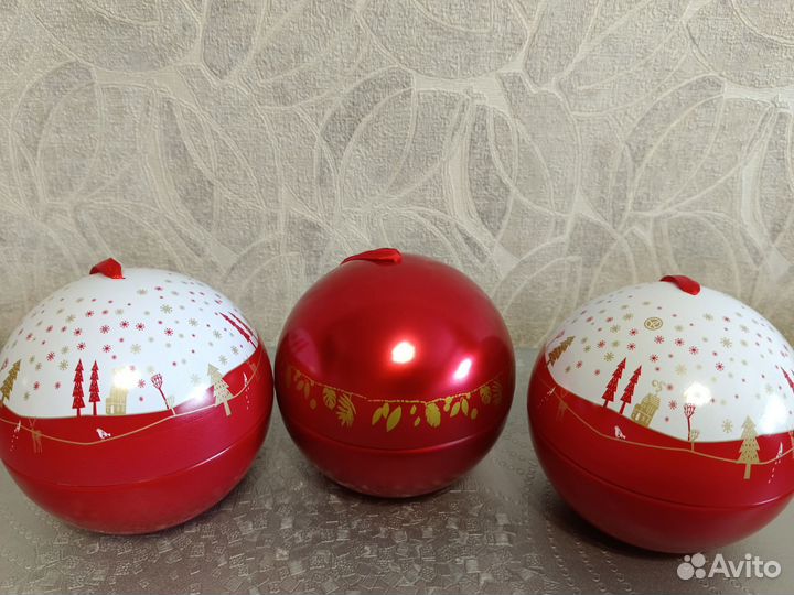 Новогодние игрушки