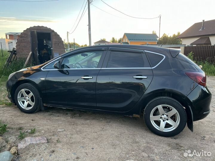 Opel Astra 1.4 AT, 2013, 221 665 км