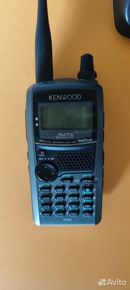 Kenwood TH-D72A