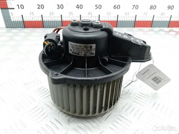 Моторчик печки для Audi A6 C5 4B1820021B