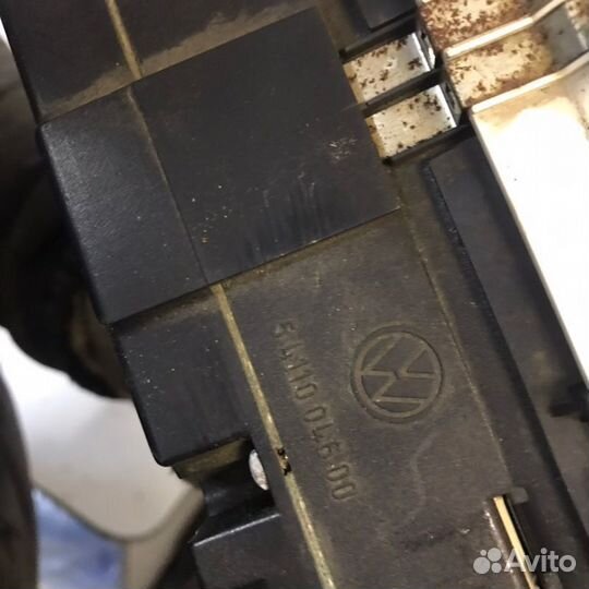 Панель приборов Volkswagen Vento 1.8 AAM 1992