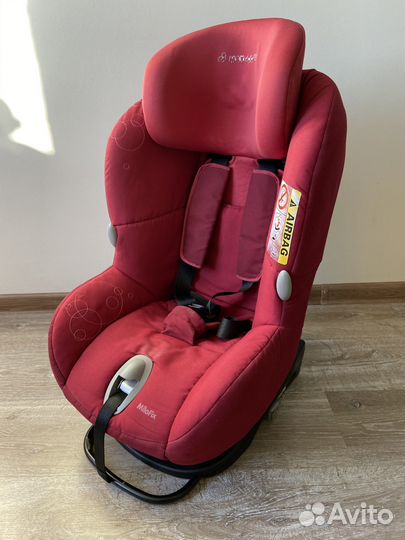 Детское автокресло Maxi-Cosi MiloFix 0-18
