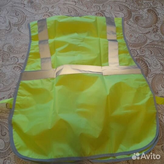 Трос буксировочный новый, жилет сигнальный