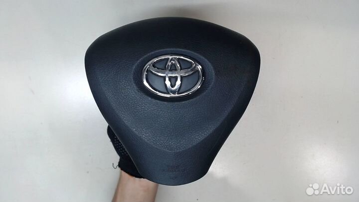 Подушка безопасности водителя Toyota Auris E15, 2007