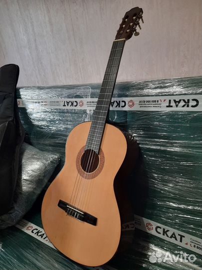 Акустическая Гитара hohner HC-06