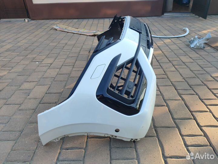 Продам бампер на volkswagen touareg 2019г