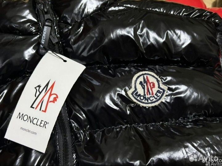 Жилетка moncler мужская / жилет moncler глянцевая