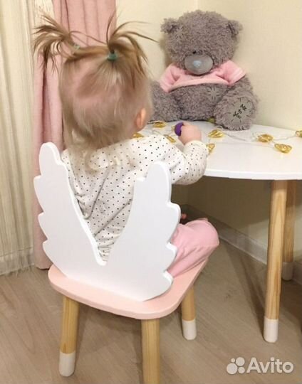 Детский стол и стул