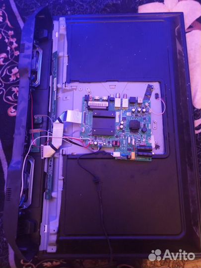 Телевизор на запчасти