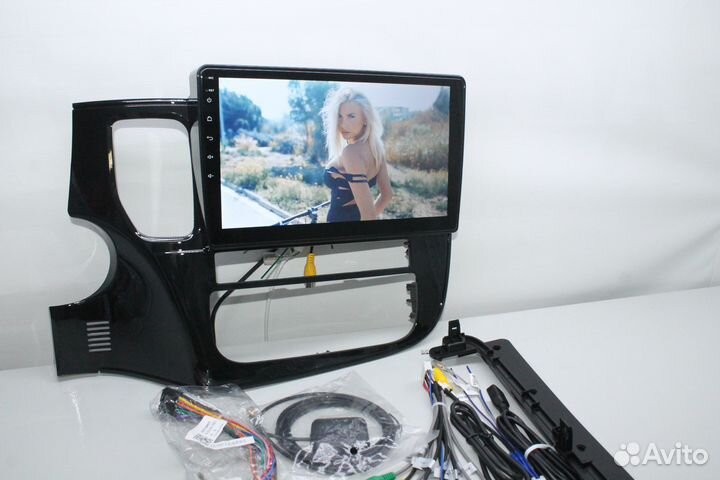 Штатная магнитола Mitsubishi Outlander 3