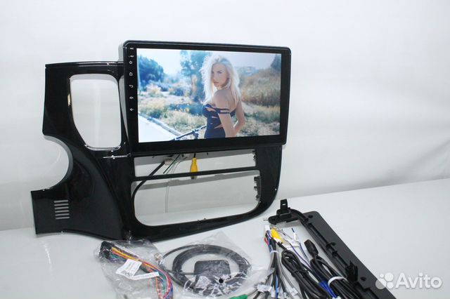 Штатная магнитола Mitsubishi Outlander 3