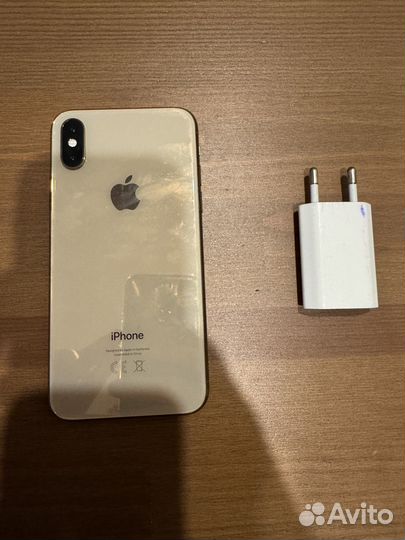 iPhone Xs, 64 ГБ