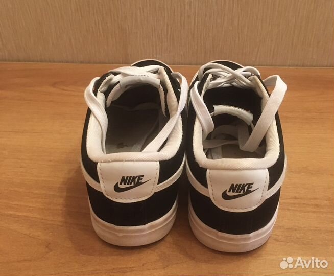 Кроссовки nike