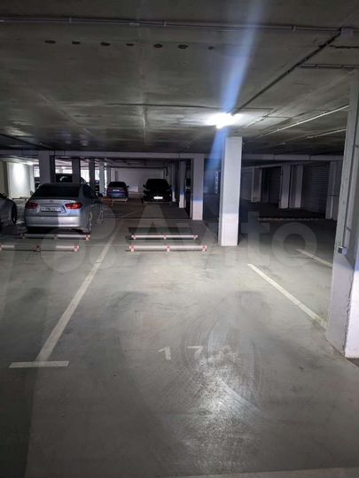 Машиноместо, 19 м²