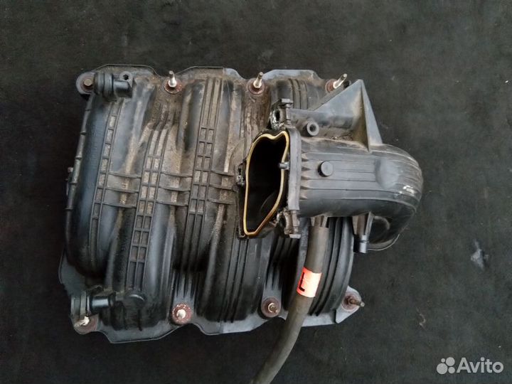 Коллектор впускной Jeep Grand Cherokee 3 WK 3.7