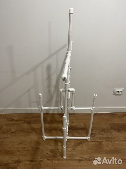 Вешалка напольная хоккейная