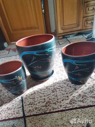 Набор больших керамических горшков (черный цвет