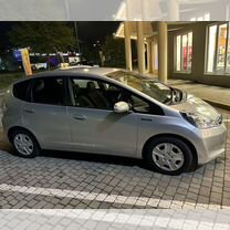 Honda Fit 1.3 CVT, 2012, 62 000 км, с пробегом, цена 450 000 руб.