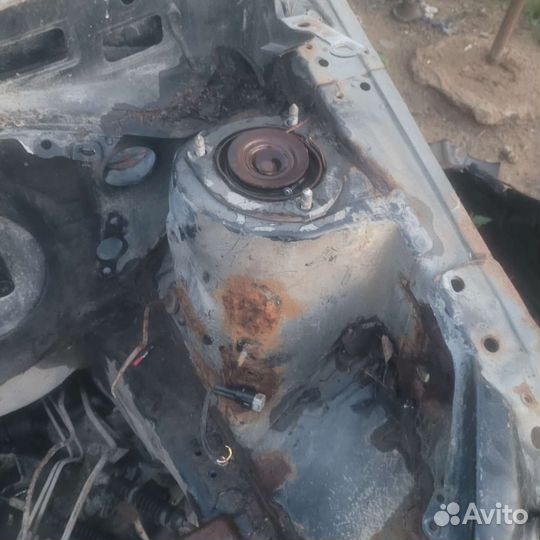 Левый лонжерон faw v5