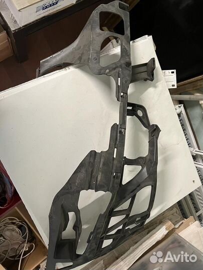 Каркас бампера Mercedes-Benz E-Class W211