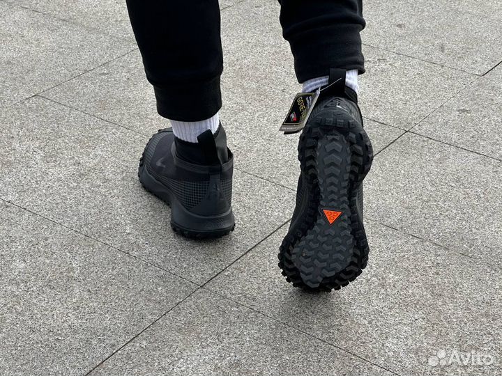 Кроссовки Nike ACG mountain fly gore tex зимние