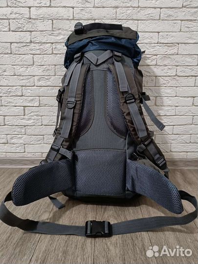 Рюкзак туристический с каркасом