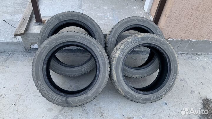 Hankook Winter I'Pike RS2 W429 205/55 R16