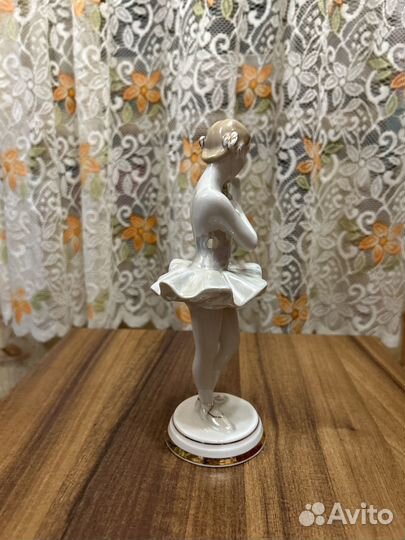 Статуэтка винтажная фарфор СССР