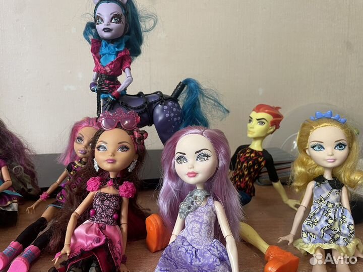 Ever After High и Monster High куклы
