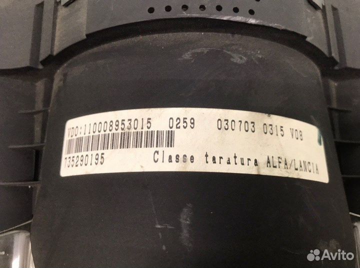 Щиток приборов (приборная панель) Alfa Romeo 147