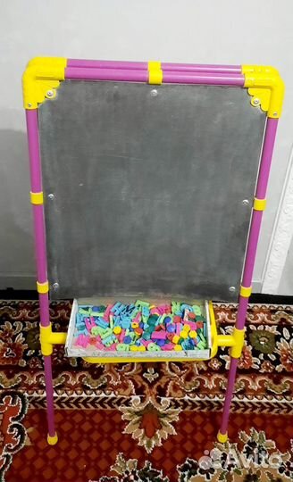 Доска для рисования маркерам и мелом