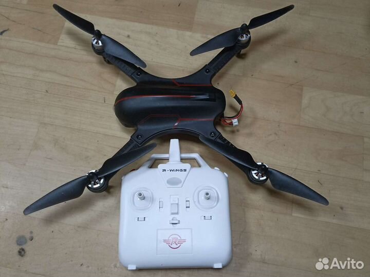 Квадрокоптер bugs3