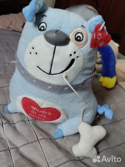 Плюшевая игрушка собака