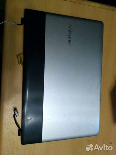 Samsung np300e4a np300e4z запчасти разбор