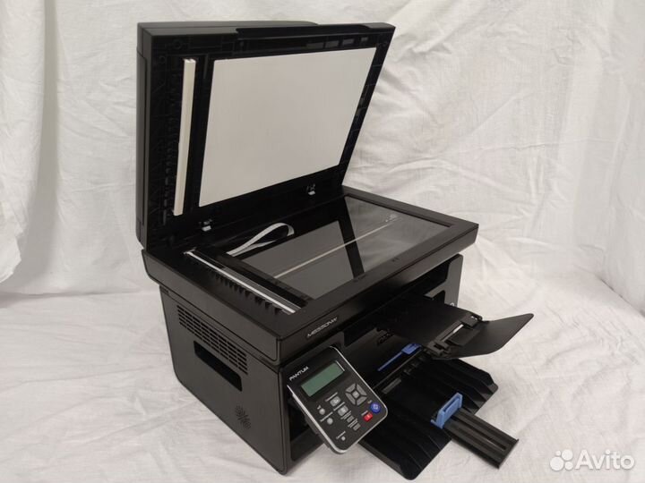 Мфу Pantum M6550NW