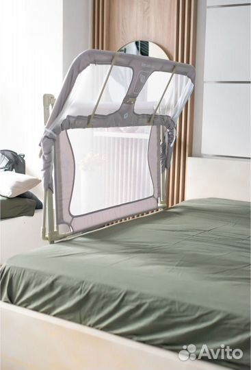 Детская кровать манеж