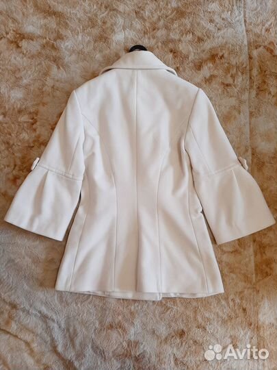 Пальто женское белое, s/42-44 + перчатки