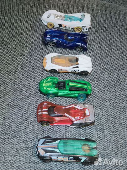 Машинки hot wheels, пакетом