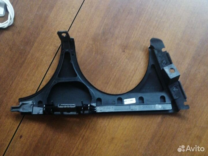 Планка фара от Mercedes Е